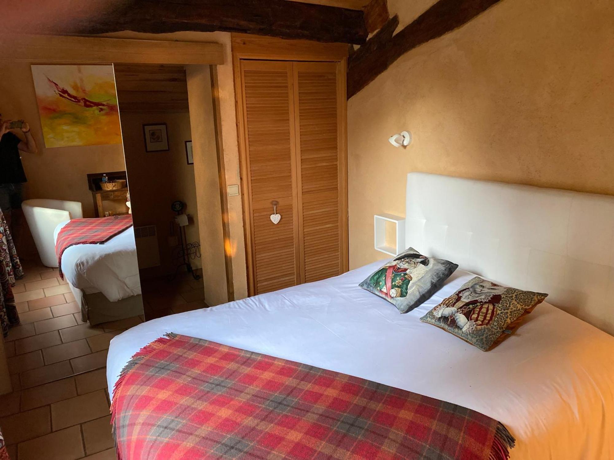 Le Clos Pastel Chambres D'Hotes & Gite Virac Exterior foto